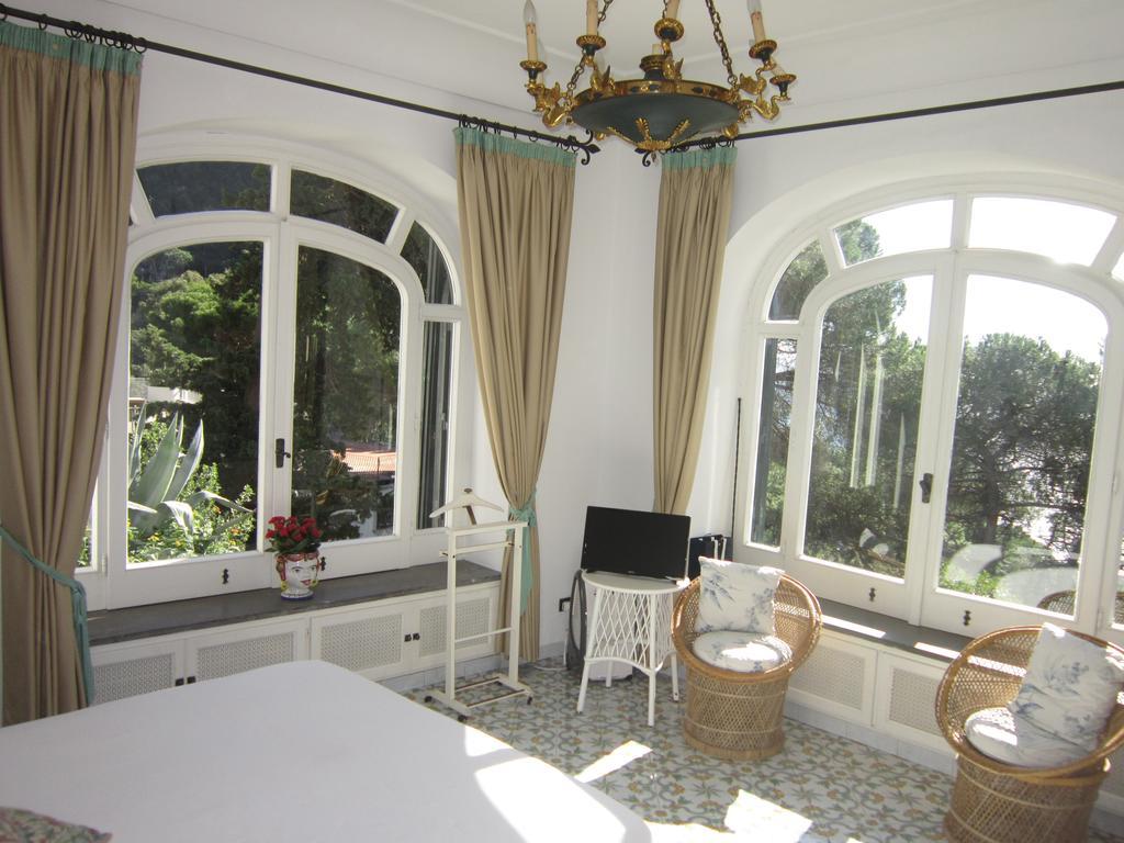 Casa del Solitario Capri Habitación foto